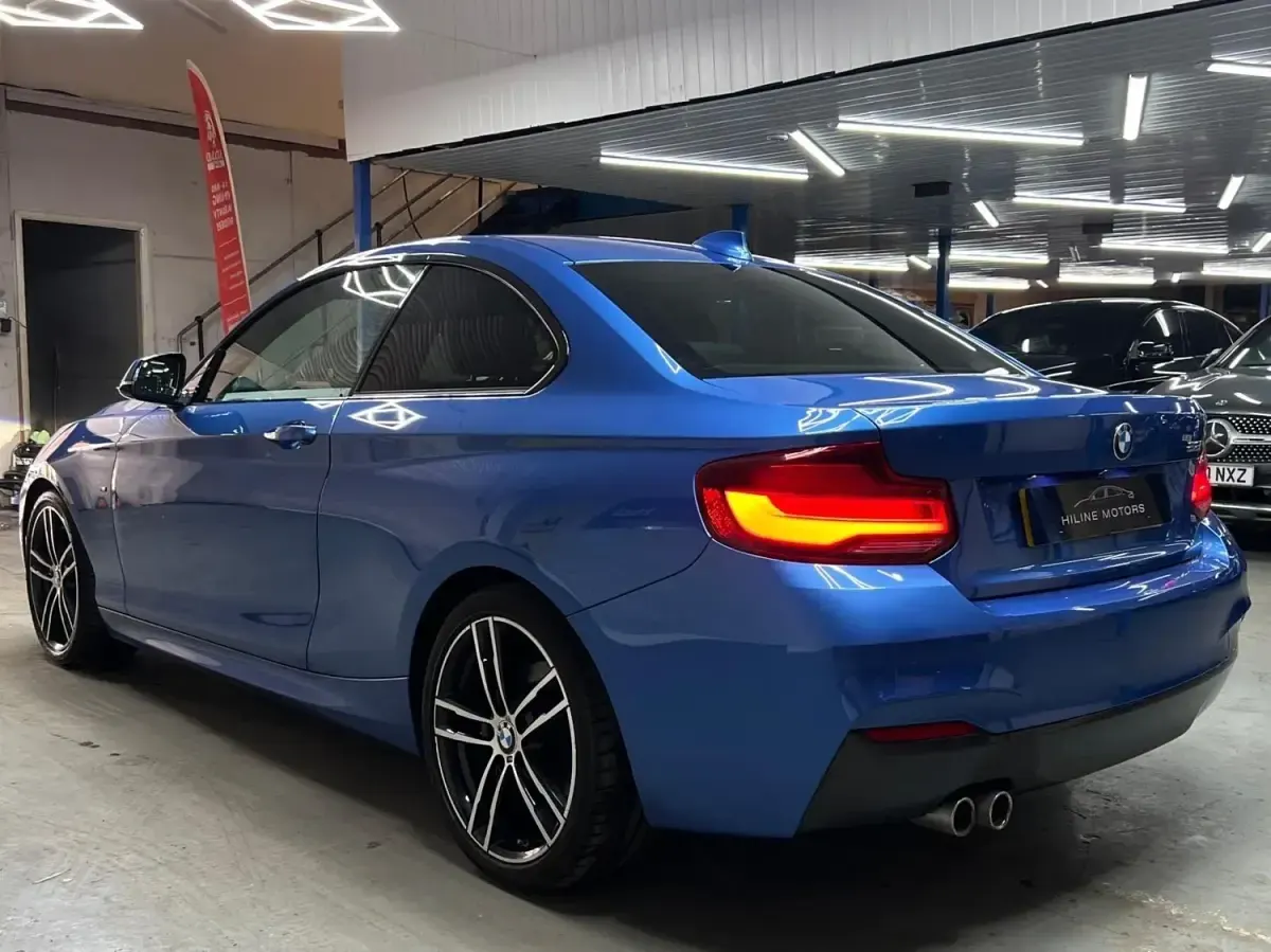 Begagnad BMW 218 M Sport 2021 Blå Sportkupé
