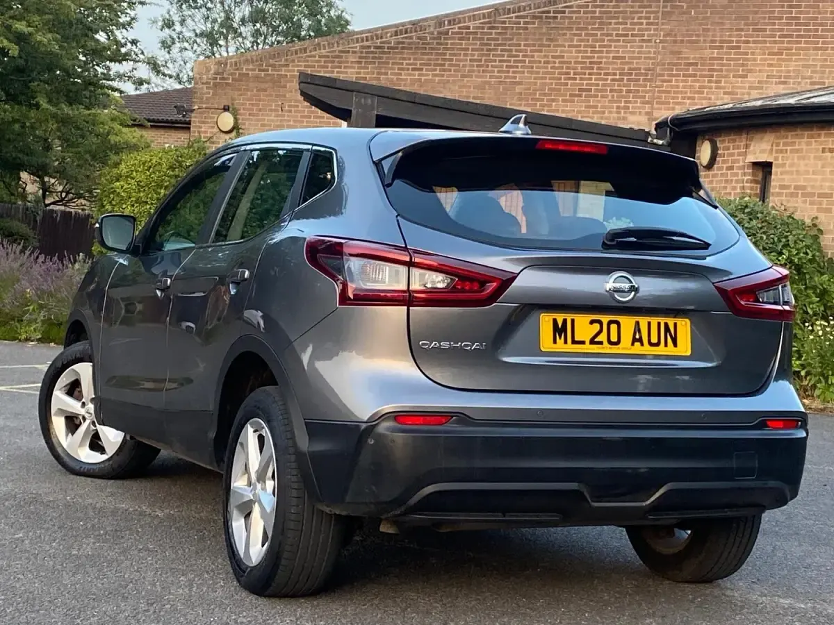 Used Nissan Qashqai Acenta Premium 2020 Grey SUV