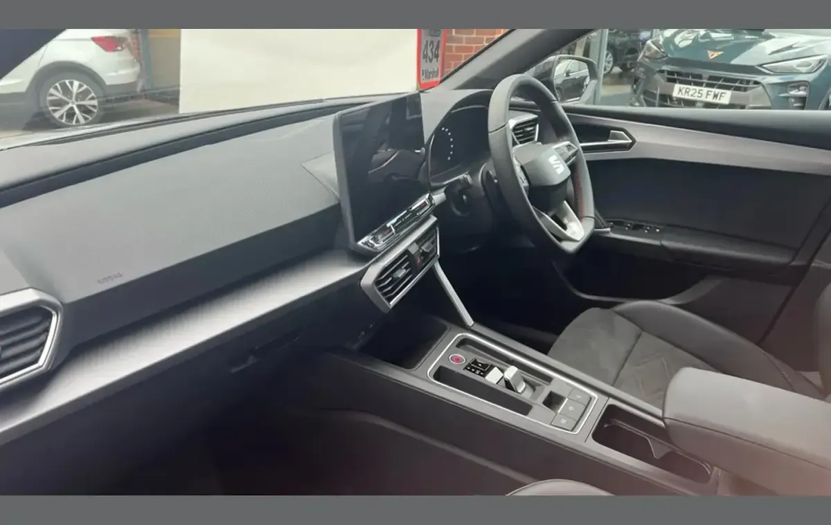 Used Seat Leon Black Edition 272 HP (200 kW) 2026 Grey Hatchback