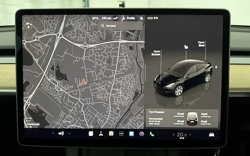 Used Tesla Model Y Long Range AWD 378 kW (514 HP) 2022 Black SUV