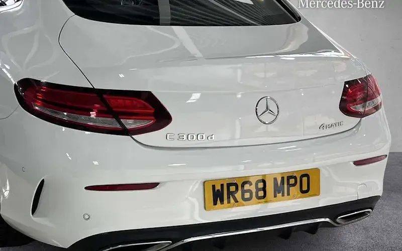 Used Mercedes C300 AMG line 245 HP (180 kW) 2018 White Coupe