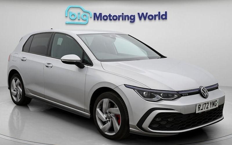 Used 2024 VW Golf VIII GTE Hatchback | £21,500 (Fair price) - Image 1/4