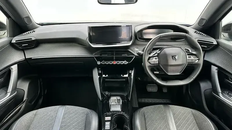 Gebraucht Peugeot 2008 Allure 130 PS (95 kW) 2025 Blau SUV