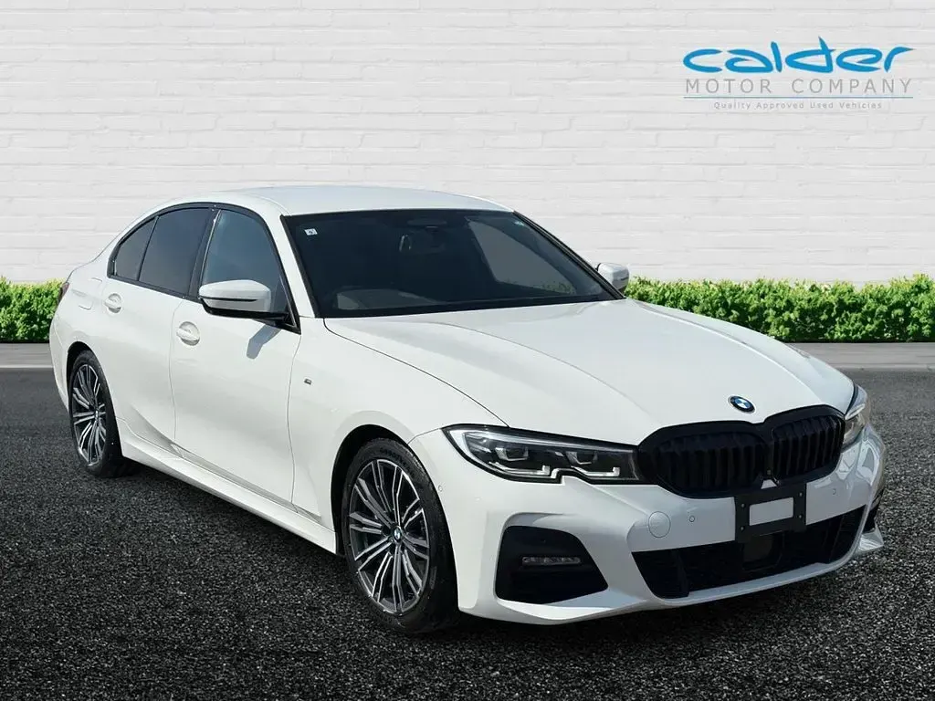 Used BMW 330 M Sport 258 HP (189 kW) 2019 White Sedan
