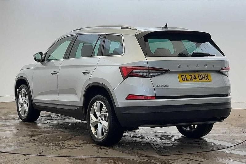 Used Skoda Kodiaq SE L Executive 147 HP (108 kW) 2024 Brilliant silver metallic SUV