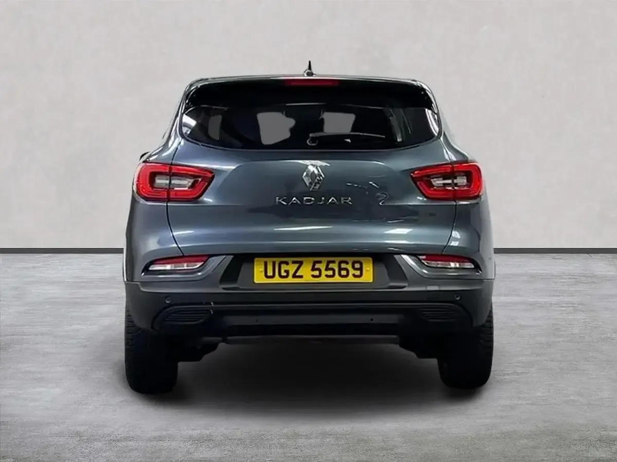 Begagnad Renault Kadjar Iconic 140 HK (102 kW) 2021 Grå SUV