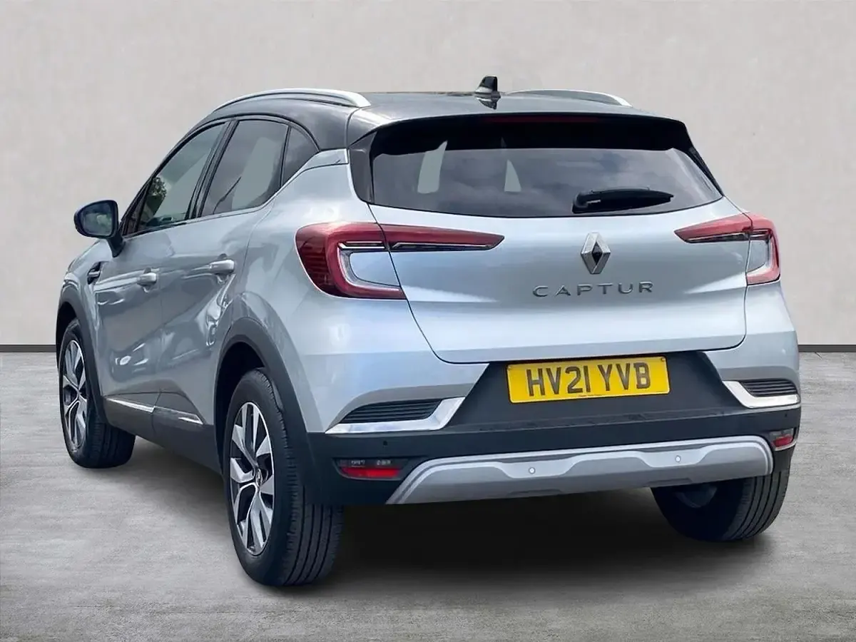 Used Renault Captur Version S 2021 Grey/black SUV