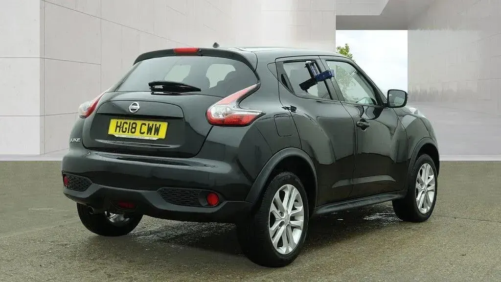 Used Nissan Juke N-Connecta 117 HP (86 kW) 2018 Black SUV