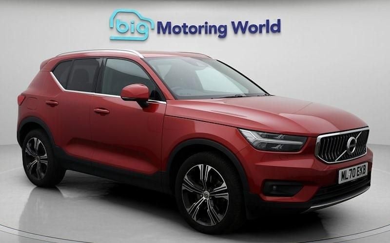Red Used 2020 Volvo XC40 Inscription SUV | £19,800 (Good price) - Image 1/4