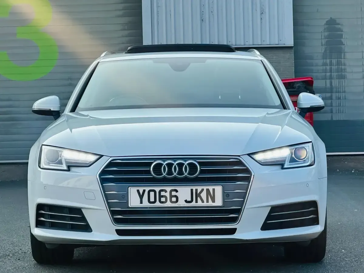 Used Audi A4 Sport 190 HP (139 kW) 2017 White Estate