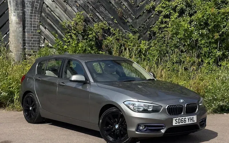 Used BMW 118 Sport Line 136 HP (100 kW) 2017 Hatchback