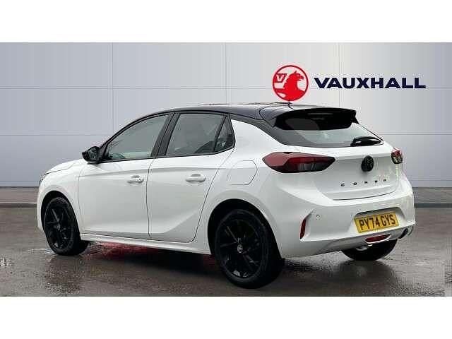 Used Vauxhall Corsa 101 HP (74 kW) 2024 White Hatchback