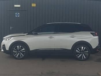 Used Peugeot 3008 Premium 131 HP (96 kW) 2019 White SUV