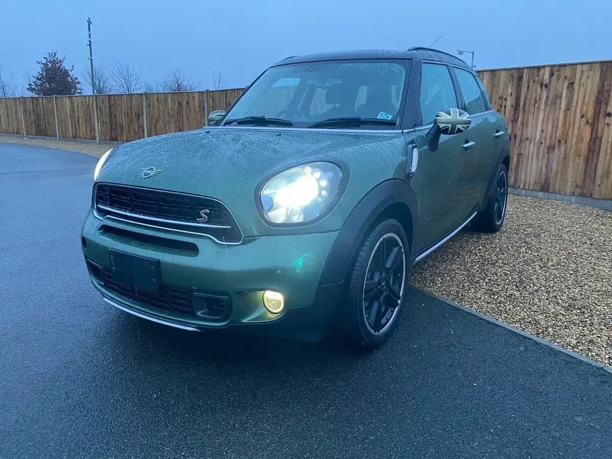 Used Mini Cooper SD Countryman 143 HP (105 kW) 2015 Green SUV