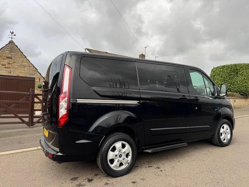 Used Ford Tourneo Titanium 2017 Black MPV