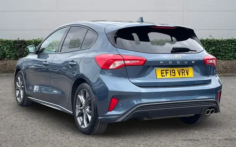 Used Ford Focus ST-Line 125 HP (91 kW) 2020 Hatchback