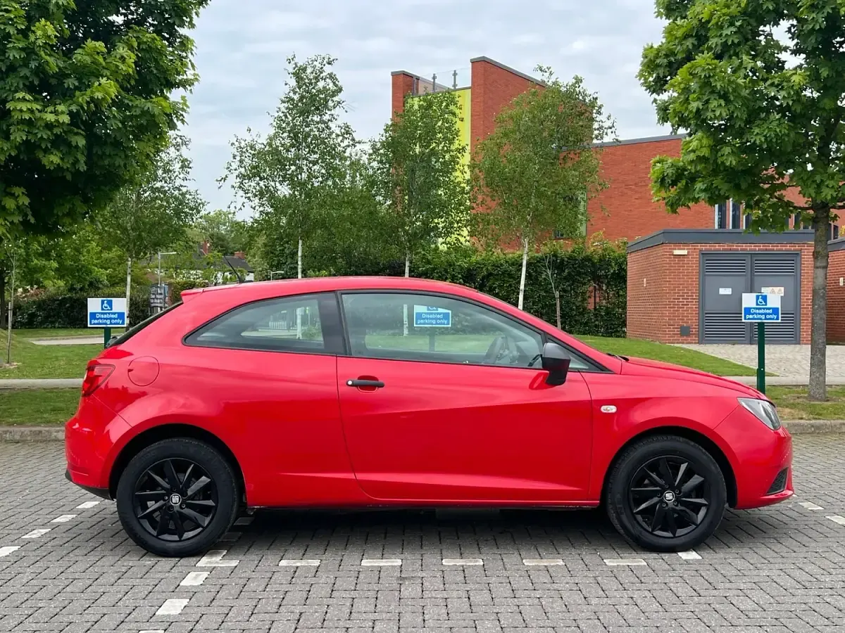 Used Seat Ibiza SOL 2016 Red Hatchback