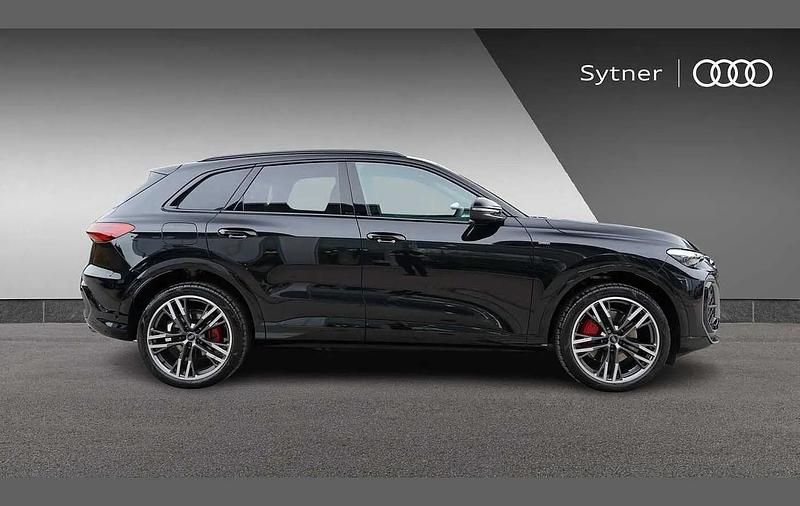 Used Audi Q5 Comfort 295 HP (216 kW) 2026 Black SUV