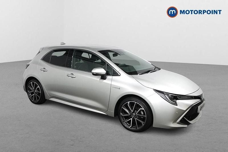 Silver Used 2021 Toyota Corolla Hatchback | £19,999 (Fair price) - Image 1/4