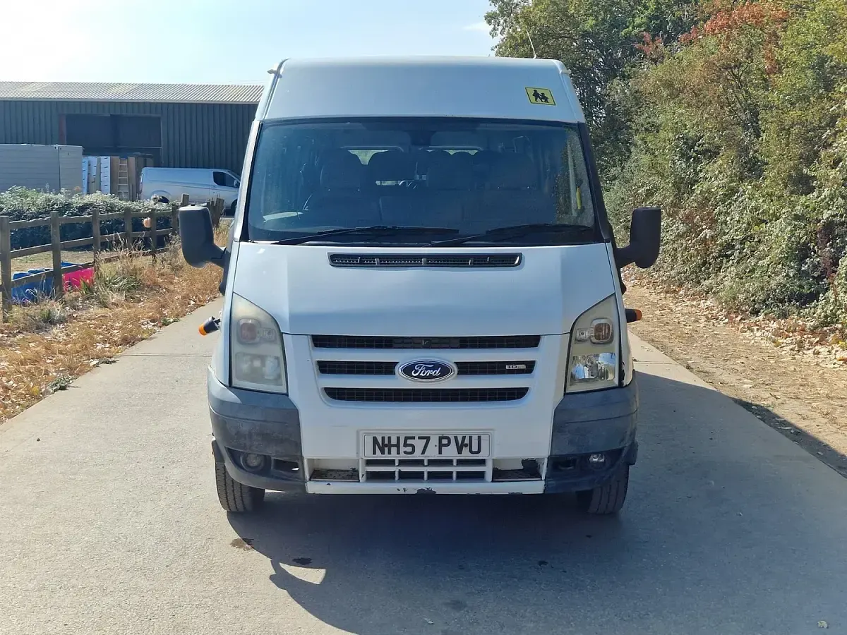 Used Ford Transit 140 HP (102 kW) 2008 White Van