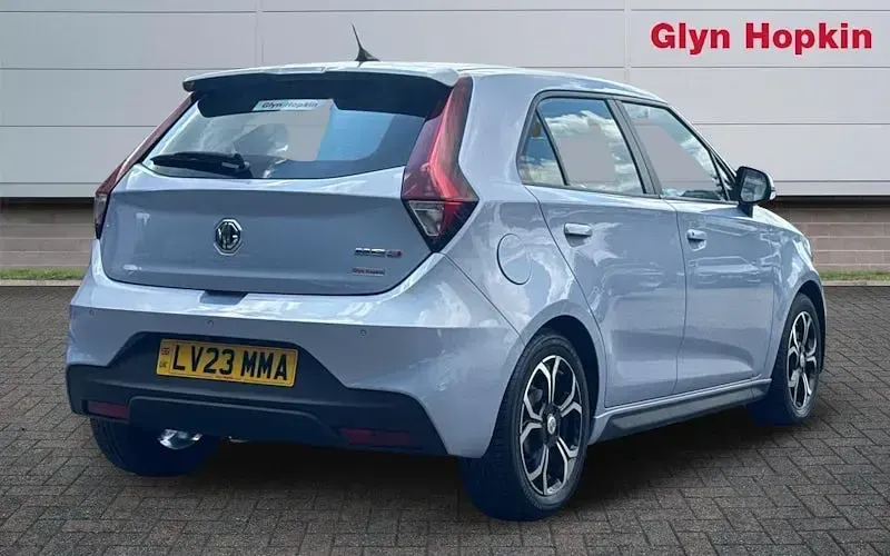 Used MG MG3 Exclusive 106 HP (77 kW) 2023 Silver Hatchback