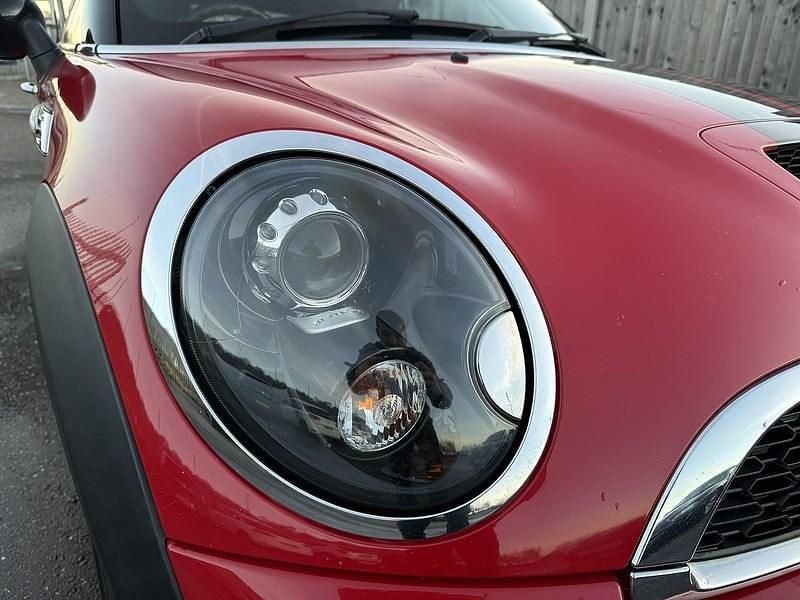 Used Mini Cooper S Coupé 184 HP (135 kW) 2011 Red Coupe