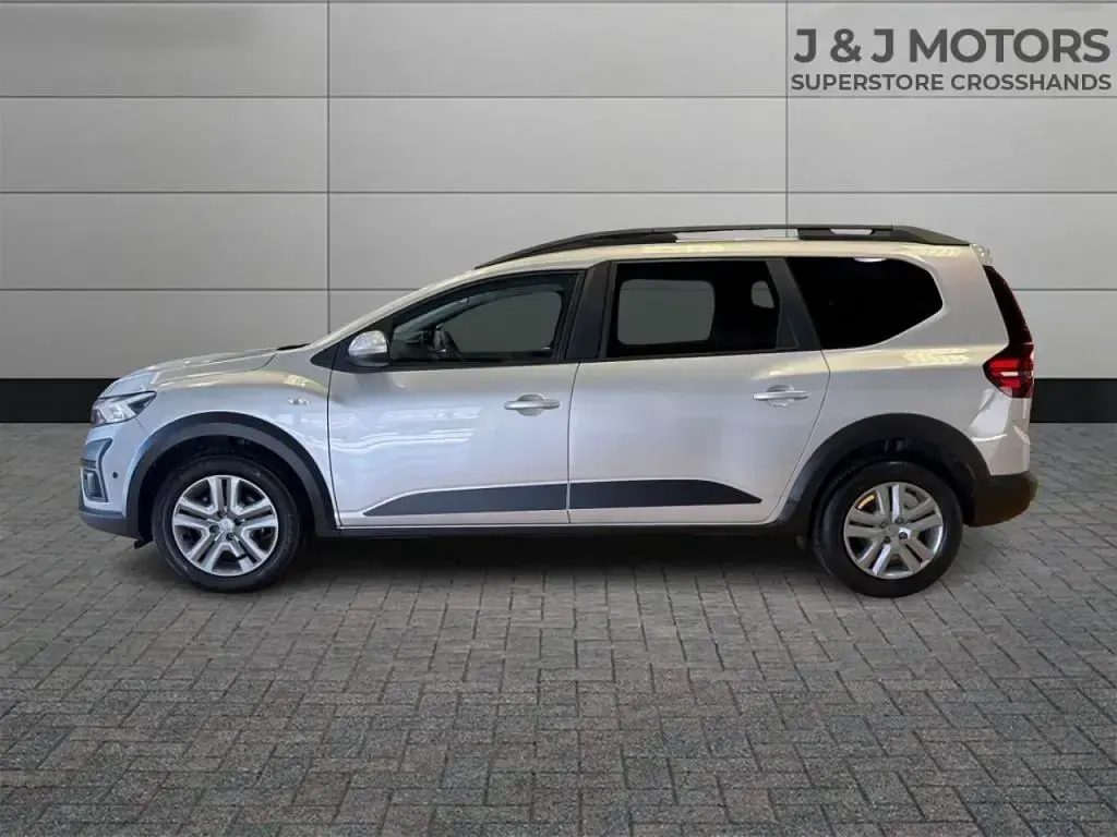 Used Dacia Jogger Expression 110 HP (80 kW) 2023 Grey MPV