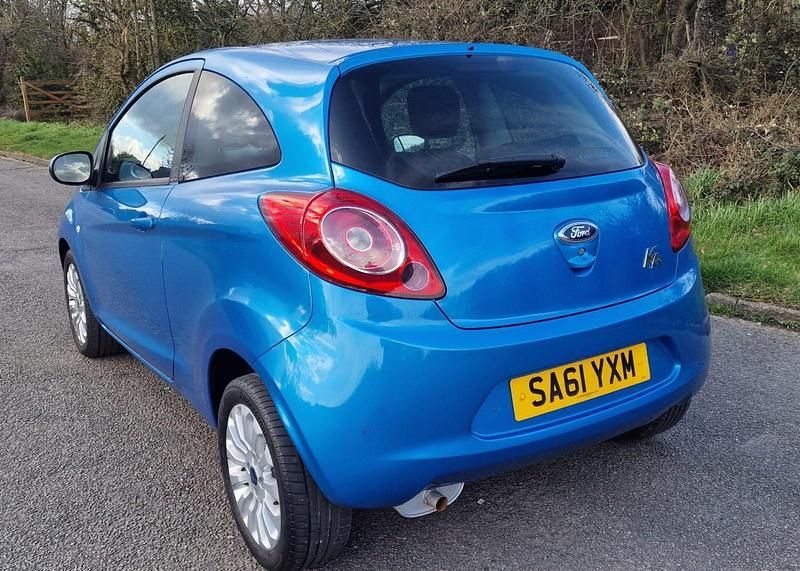 Used Ford Ka Zetec 69 HP (50 kW) 2011 Blue Hatchback