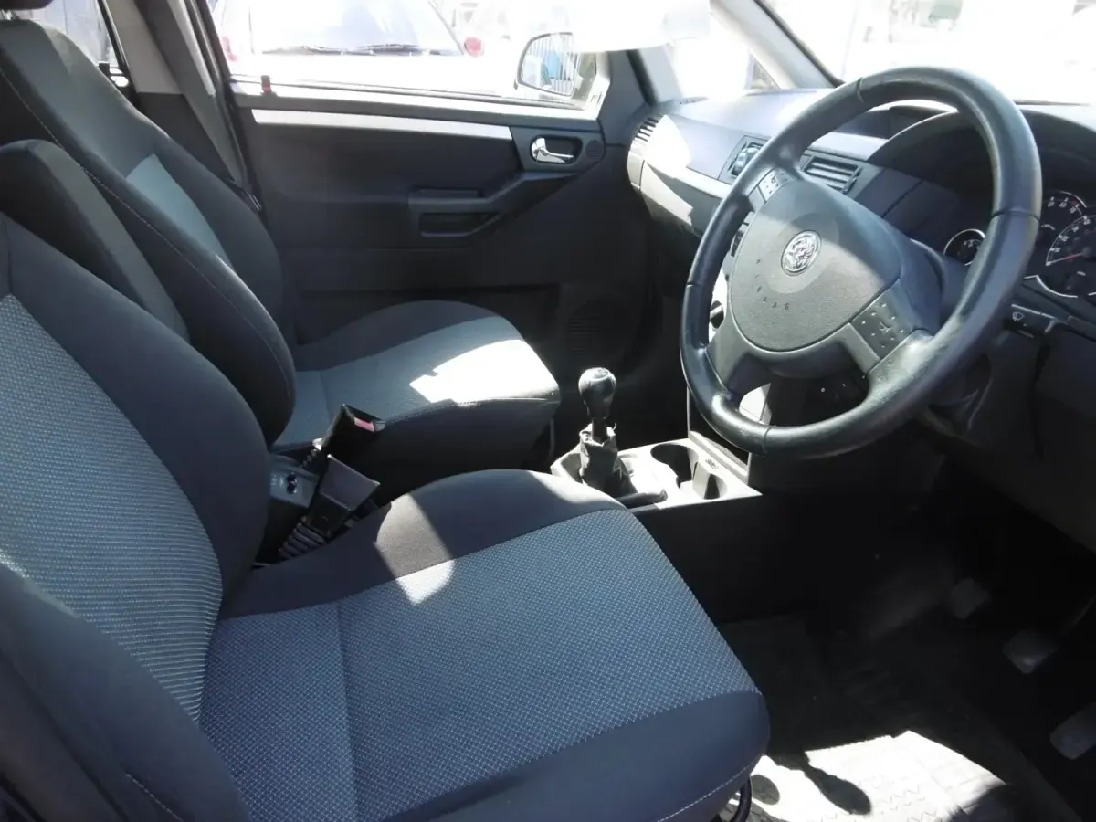 Second-hand Vauxhall Meriva Design Edition 2007 Albastru Monovolum