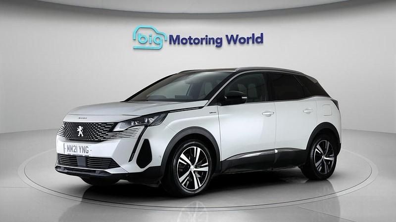 Used Peugeot 3008 Premium 225 HP (165 kW) 2021 White SUV