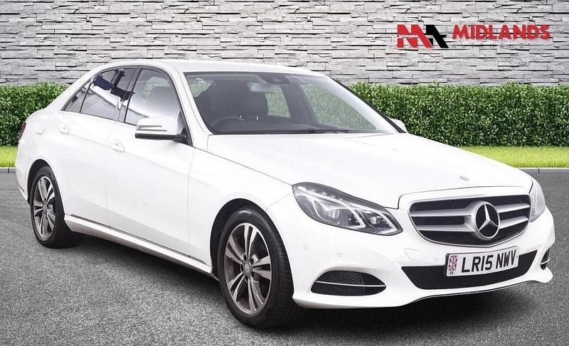 Used Mercedes E220 SE 2015 White Sedan