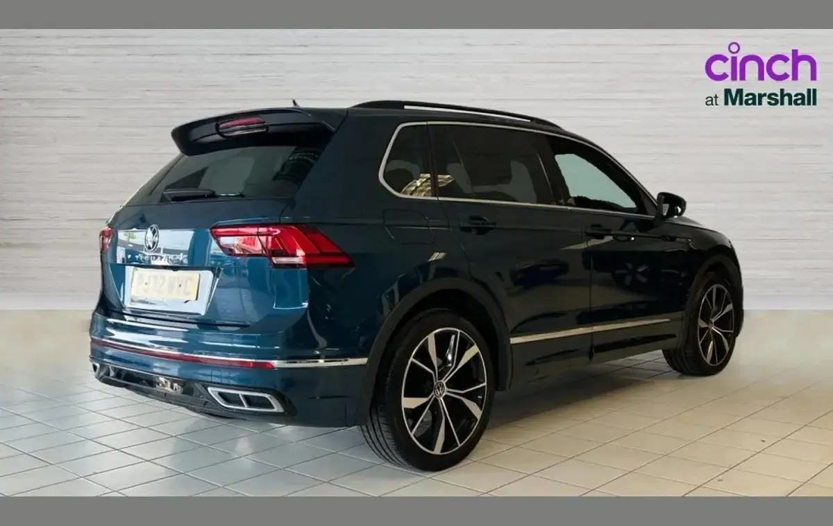 Used VW Tiguan R-line 150 HP (110 kW) 2022 Blue SUV