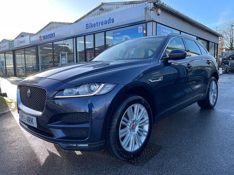 Used Jaguar F-Pace Portfolio 180 HP (132 kW) 2019 Blue SUV