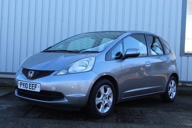 Used Honda Jazz ES 2010 Silver Hatchback