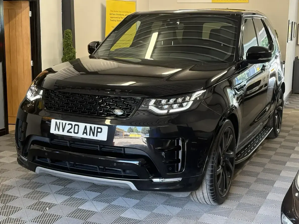 Used Land Rover Discovery HSE 306 HP (225 kW) 2020 Black SUV