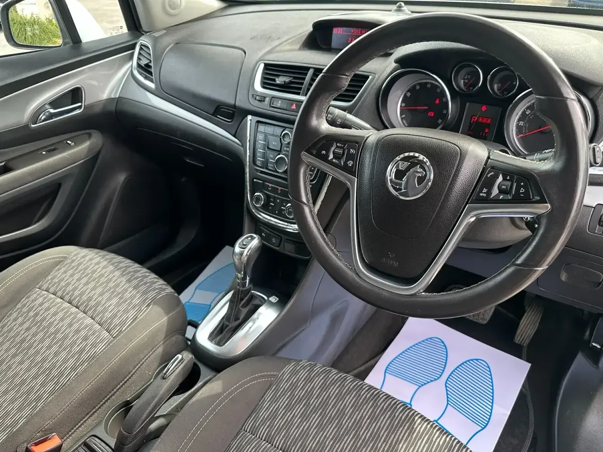 Used Vauxhall Mokka 140 HP (102 kW) 2014 Silver SUV