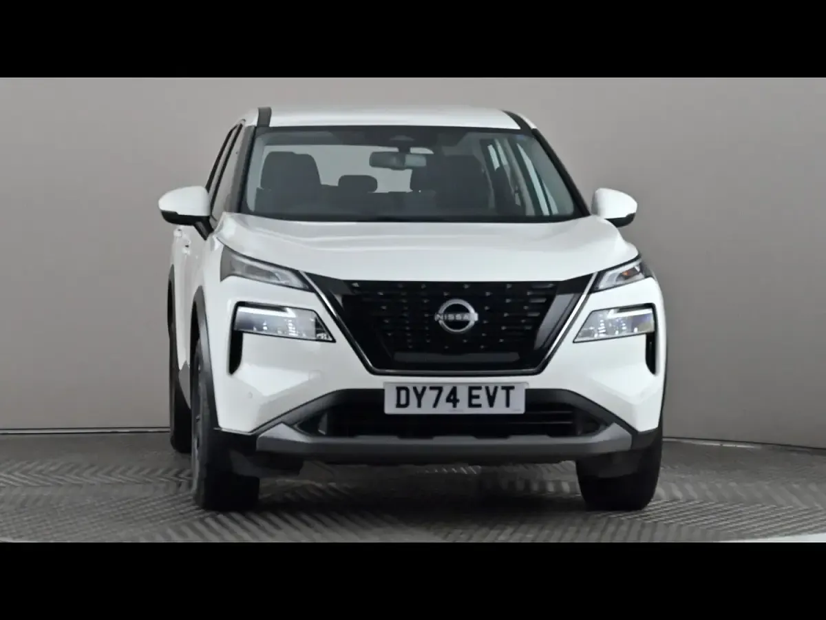 Used Nissan X-Trail Acenta Premium 204 HP (150 kW) 2024 White SUV