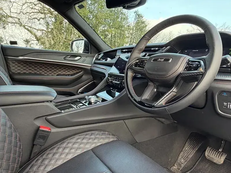 Novo Jeep Grand Cherokee Summit 376 HP (276 kW) 2025 Branco SUV