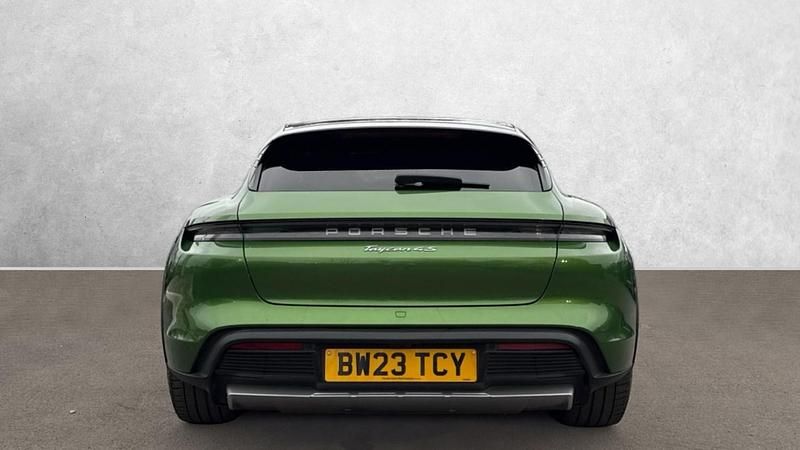 Used Porsche Taycan Cross Turismo 419 kW (571 HP) 2023 Green Estate