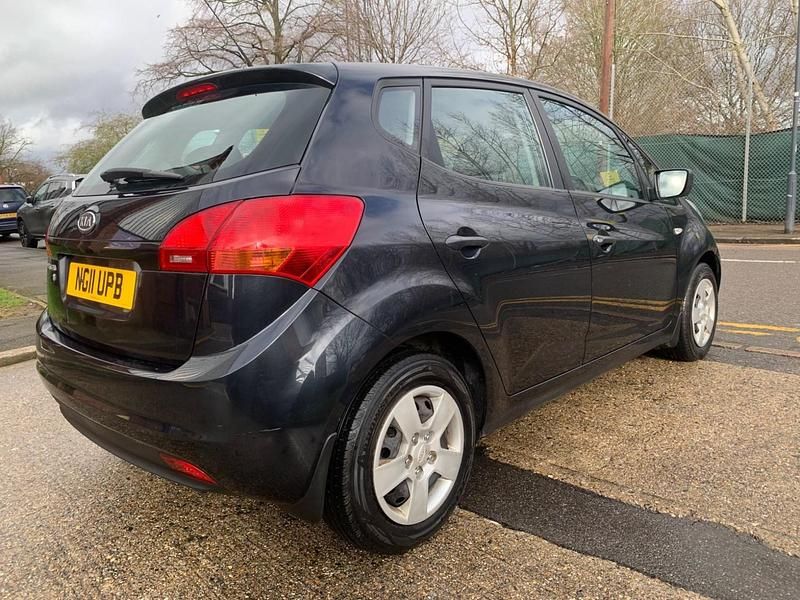 Used Kia Venga 89 HP (65 kW) 2011 Black Hatchback