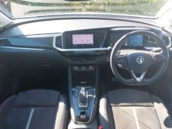 Image 3/4