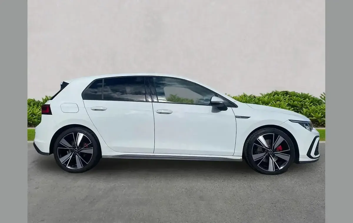 Used VW Golf VIII GTD 200 HP (147 kW) 2023 White Hatchback