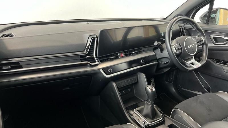 Image 3/4