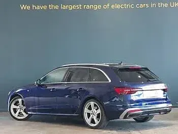 Used Audi A4 S-Line 150 HP (110 kW) 2023 Blue Estate