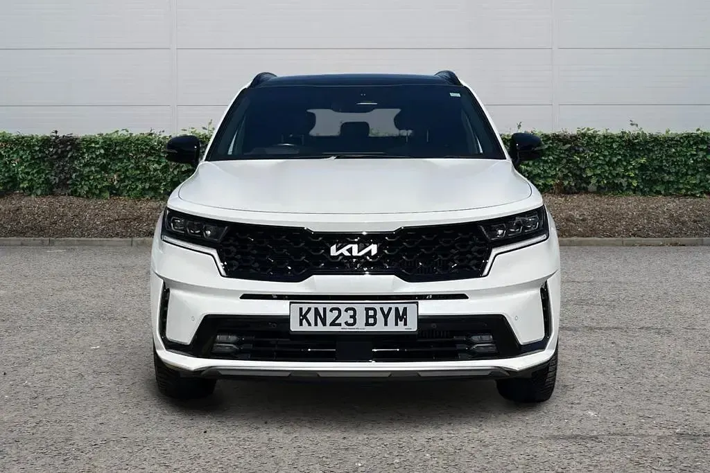 Used Kia Sorento 2023 White SUV
