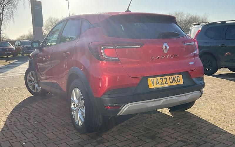 Used Renault Captur Iconic 143 HP (105 kW) 2022 SUV