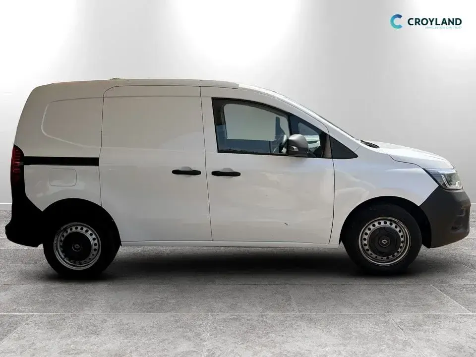 Used Renault Kangoo 2023 White MPV