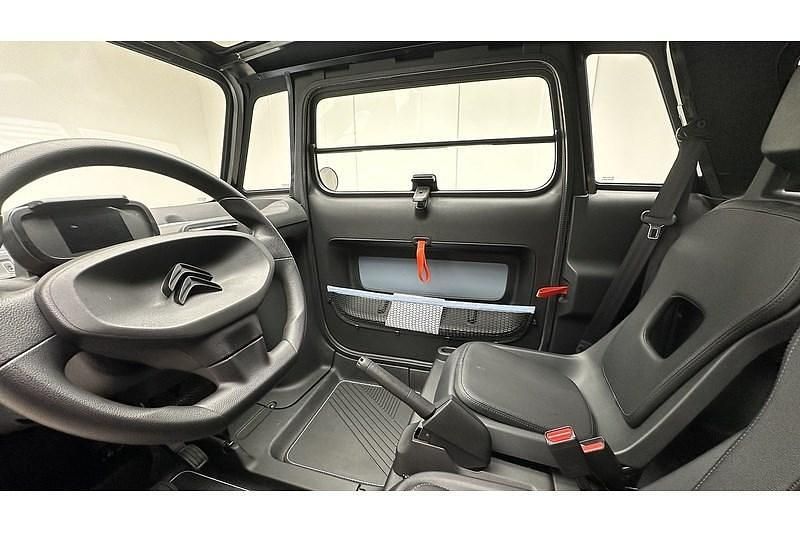 Nowe Citroën AMI 2025 Niebieski Coupe