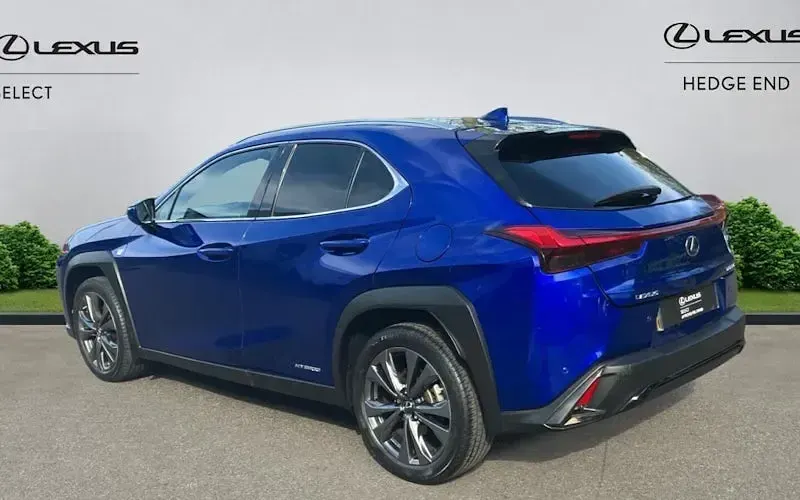 Used Lexus UX Sport Line 184 HP (135 kW) 2021 Azure blue SUV
