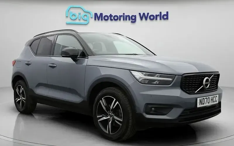 Used Volvo XC40 R-Design 163 HP (119 kW) 2021 SUV